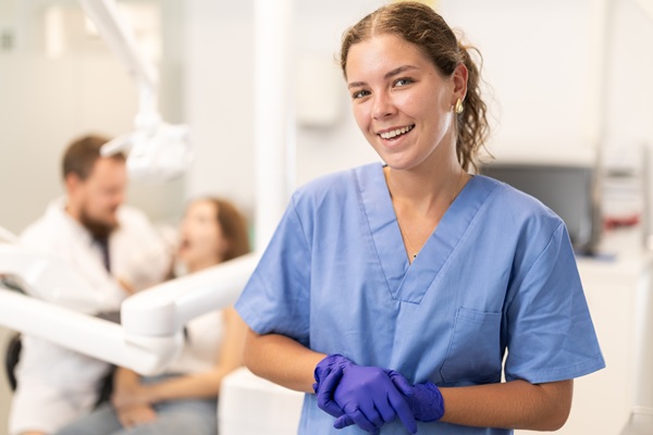 Ask A General Dentist: Is It Time To Replace My Toothbrush?